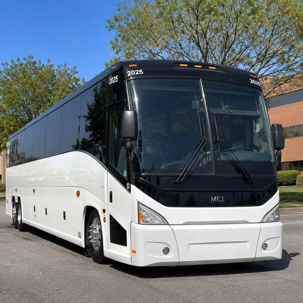 shuttle your team between the port of corpus christi and downtown office locations